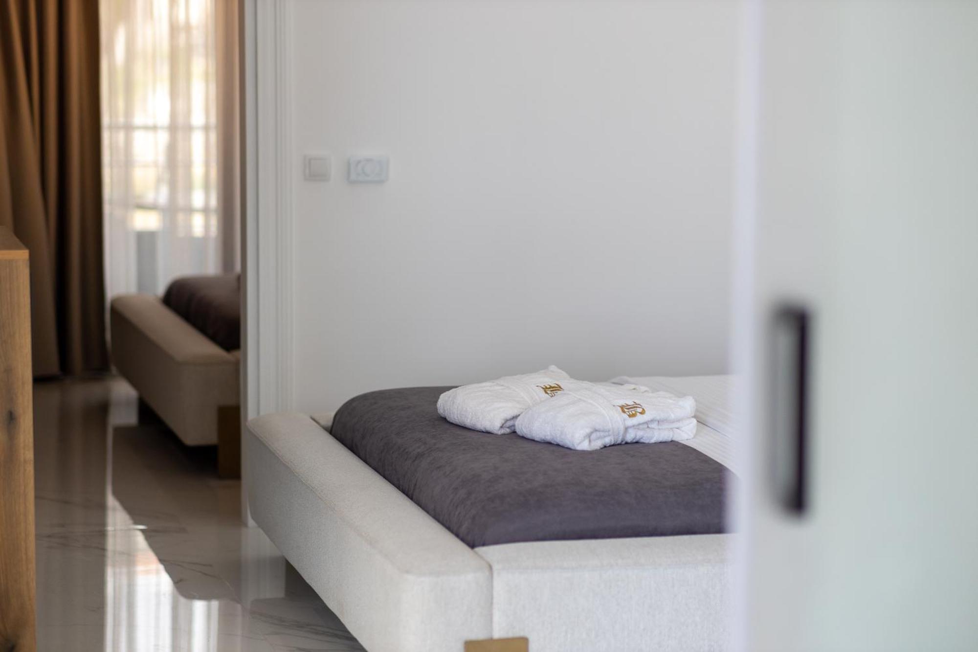 Barjaktar - Luxury Suites & Spa Ulcinj Exterior photo